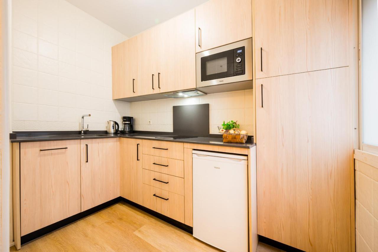 Apartamentos Cruz De San Andres Sevilla Exterior foto