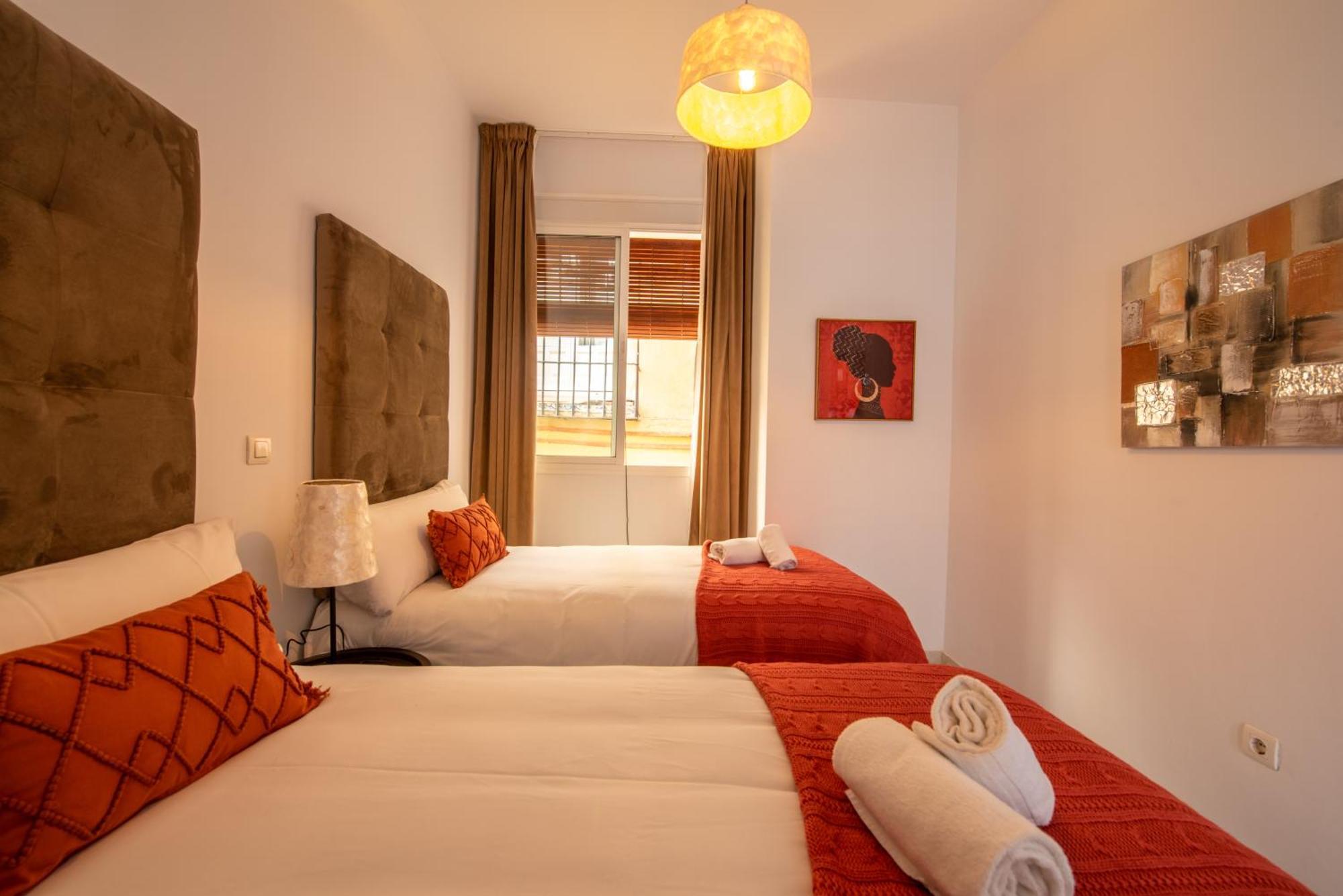 Apartamentos Cruz De San Andres Sevilla Zimmer foto