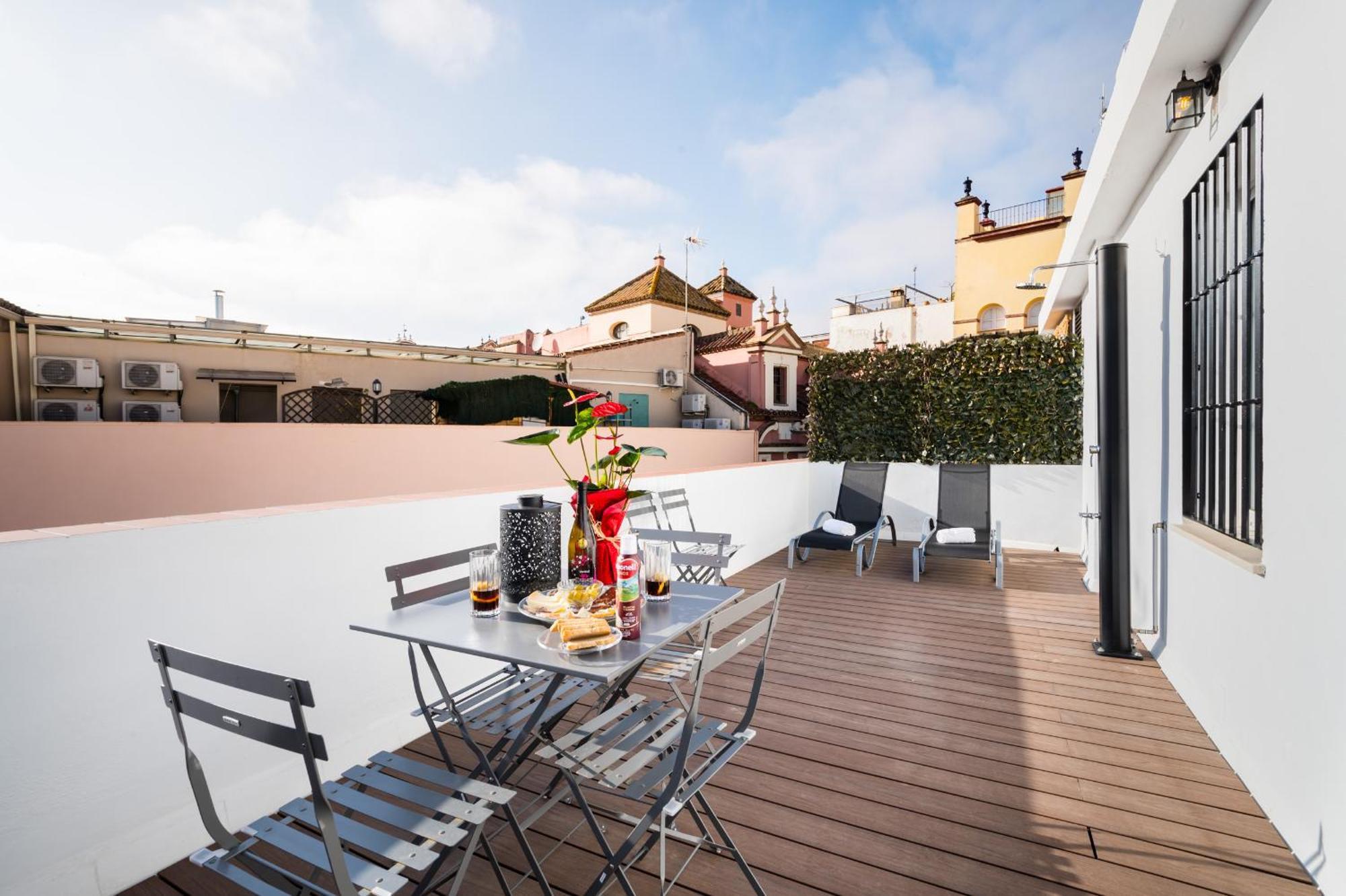 Apartamentos Cruz De San Andres Sevilla Zimmer foto